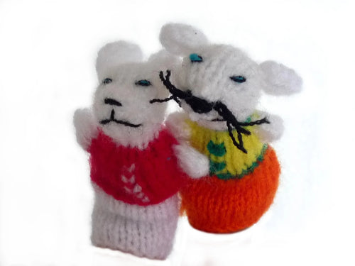1,000 Zoo Animal Finger Puppets | Wholesale Lot | Hand-Knit Wool | Handmade in Peru