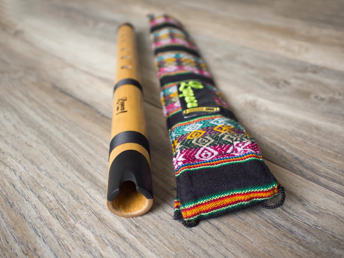 Professional Lupaca Quenacho – Bamboo & Ebony | C Major