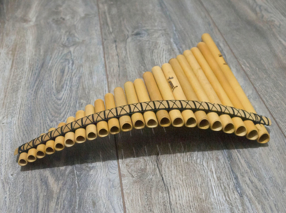 Professional Lupaca Panflute | 22 Pipes | A Minor
