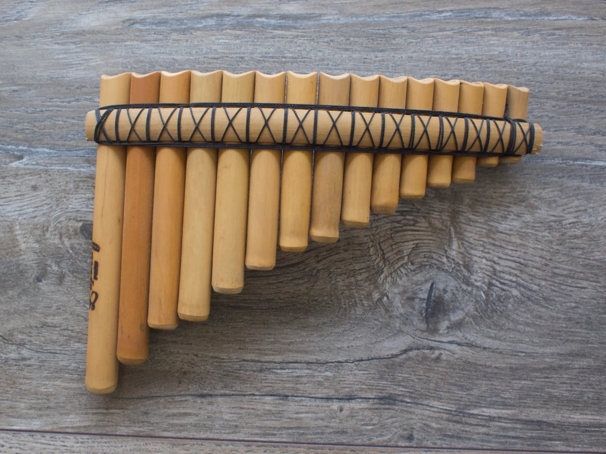 Lupaca Panflute 15 Pipes – A Minor | Intermediate Level